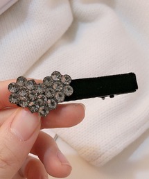 ヘアピン ビジュー付き ベロアヘアクリップ : ZOZOTOWN Yahoo!店