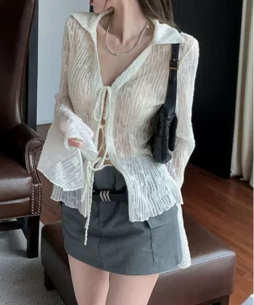 ♡ レース切り替えストライプストレッチチュニッ sakura.031358 | ここ最近の甘めトレンドで レースや刺繍ものが