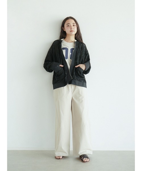 ジャケット・アウター Flower embroidery double zipper blouson FIKA. ジャケット ノーカラージャケット Flower embroidery