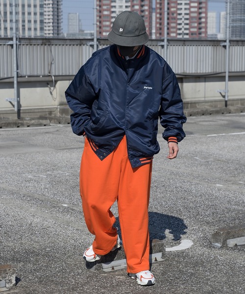 Perushu（ペルーシュ）の「Perushu × MLB コラボスタジャン