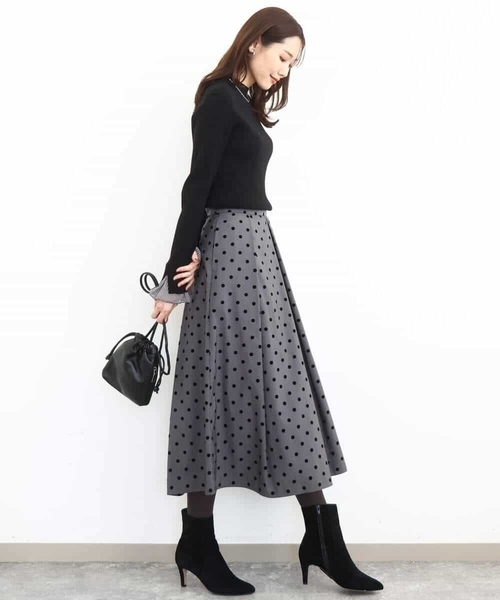 MK MICHEL KLEIN（エムケー ミッシェルクラン） スカート フロッキー