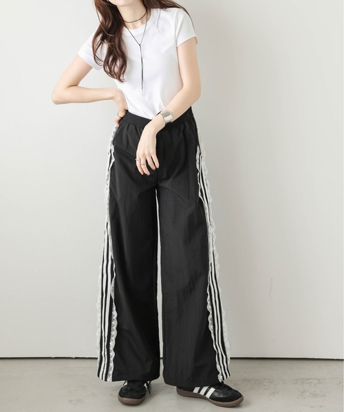 ワイドパンツ パンツ サイドレースライントラックパンツ レディースの画像