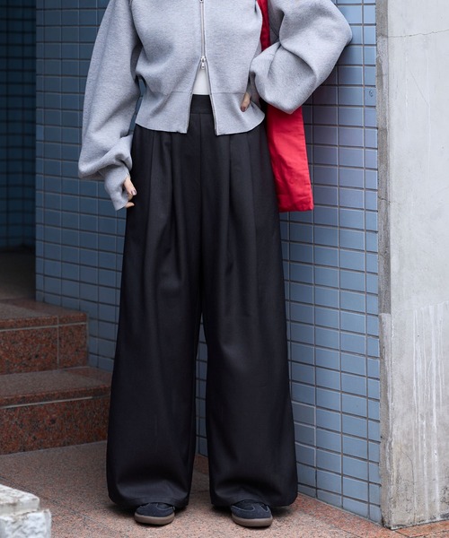 モノページ MONO-MART（モノマート） パンツ タックワイドストレートスラックス