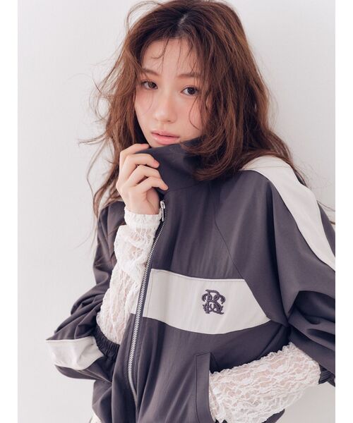 RESEXXY（リゼクシー） tシャツ カップインレーストップス レディース
