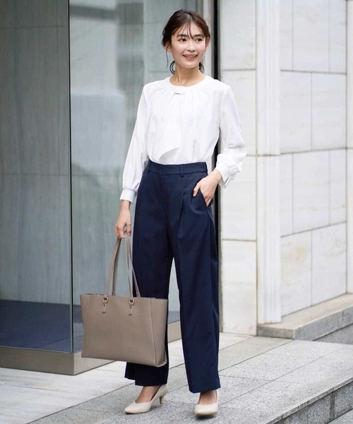 「a.v.v」 パンツ 42 ネイビー レディース_画像9