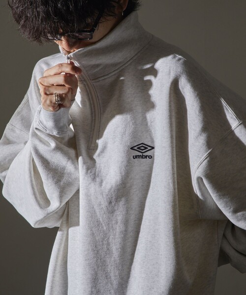 「UMBRO」 スウェットカットソー MEDIUM ネイビー メンズの画像