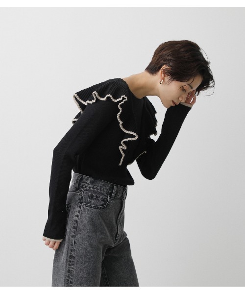 AZUL BY MOUSSY（アズールバイマウジー） ニット FRONT FRILLED KNIT
