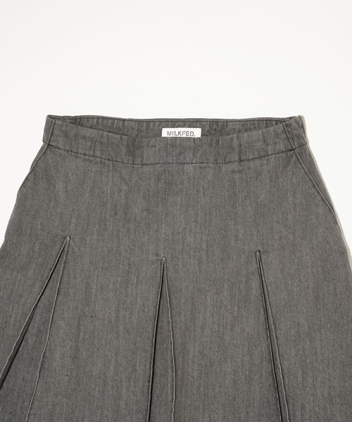MILKFED.（ミルクフェド） デニムスカート BOX PLEAT MINI SKIRT