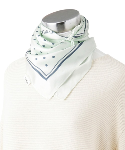 FURLA（フルラ） スカーフ バンダナ シルクスカーフ ボタニカル