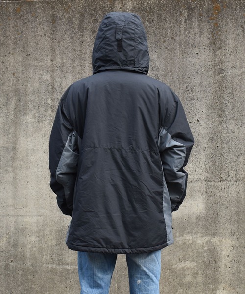 Columbia ナイロンジャケット 「ヴィンテージ古着」Columbia Columbia ナイロンジャケット 「ヴィンテージ古着」Columbia