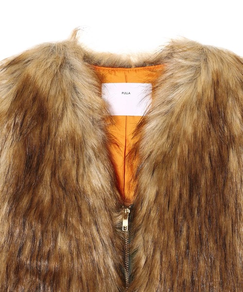 ＜新品　未使用　送料無料＞ TOGA PULLA 　ファーコート TOGA PULLA（トーガ プルラ） コート アウター TOGA PULLA Fur long