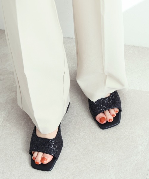 Steve Madden☆ 上品スクウェアトゥ・ミュールサンダル Steve Madden LOCKE スクエアトゥ サンダル (Steve Madden