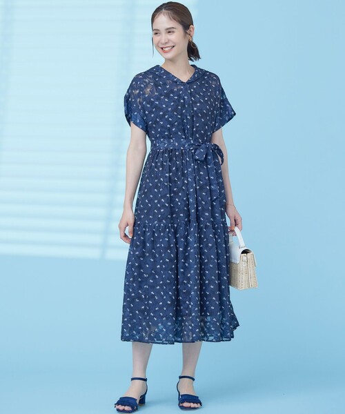 組曲（KUMIKYOKU） ワンピース フラワーボーダージャガードプリント