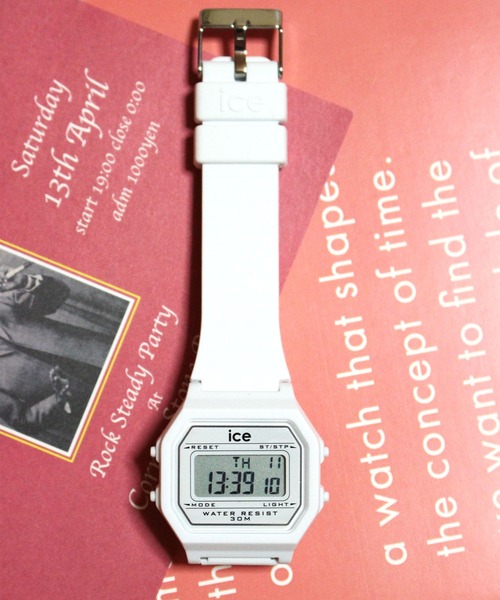 t*n様 ice watch ホワイト マルチカラー デジタル腕時計 ICE WATCH 腕時計 「Ice-Watch アイスウォッチ」ICE digit retro