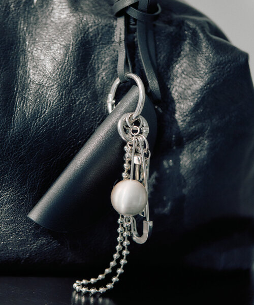 ear PAPILLONNER チャーム キーチャーム＆ネックストラップ