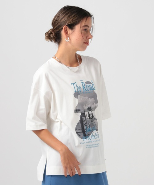 boohoo フローラルフォトグラフィックTシャツ Amazon | ビンテージワイルドフラワーTシャツ クラシック