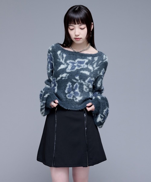 Ellno de Mavie（エルノデメヴィ） ニット セーター フェザーフラワー