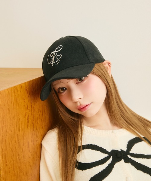 TITTY＆CO.（ティティーアンドコー） キャップ 帽子 ラメ刺繍ロゴ