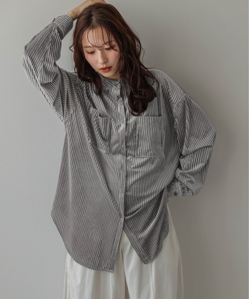 ブラウス シャツ 上品な光沢感が魅力のベロアプリーツシャツ/シアー