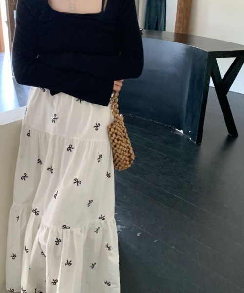 ABITOKYO（アビトーキョー） スカート リボン刺繍ティアードロング