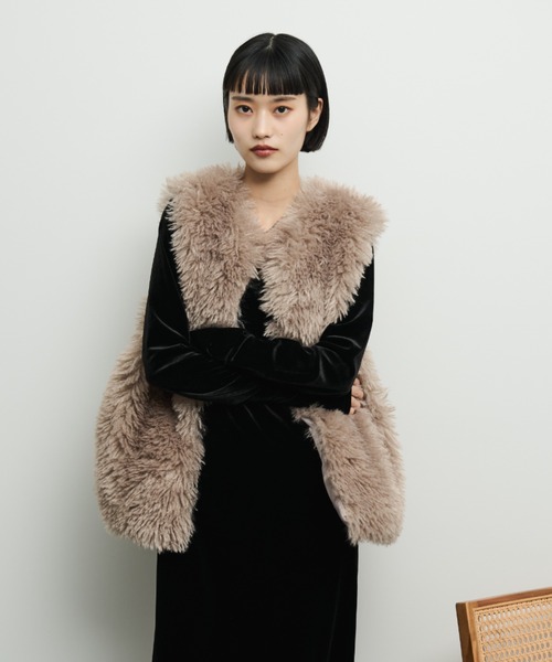 Shelly island（シェリーアイランド） ベスト ジレ プードルファー