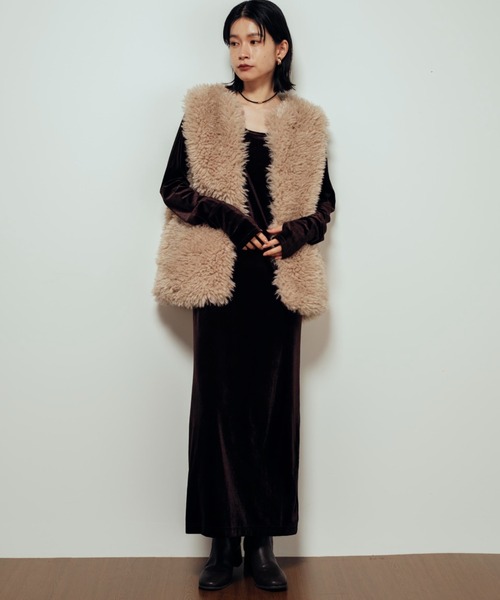 Shelly island（シェリーアイランド） ベスト ジレ プードルファー