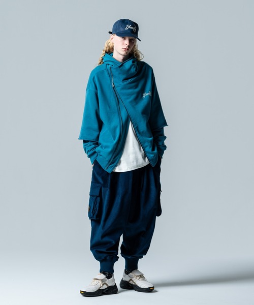 glamb（グラム） パーカー Asymmetry Layered Hoodie / アシンメトリー