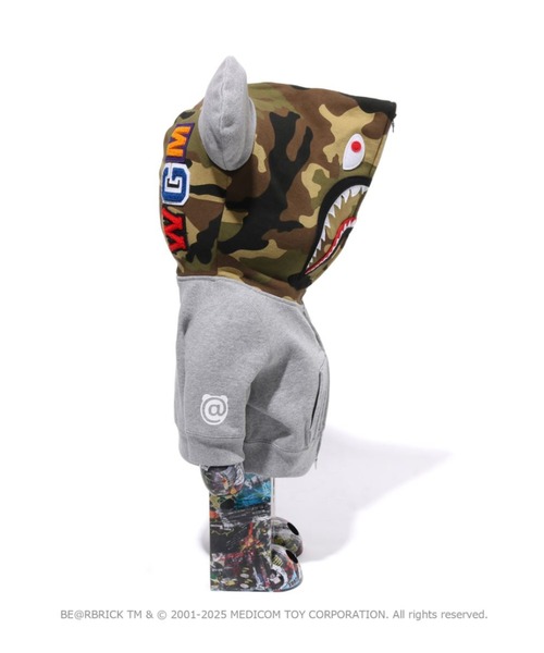 ミリタリー BE@RBRICK BAPE   SHARK 1000% BE@RBRICK BAPE CANADA GOOSE SHARK 1000%