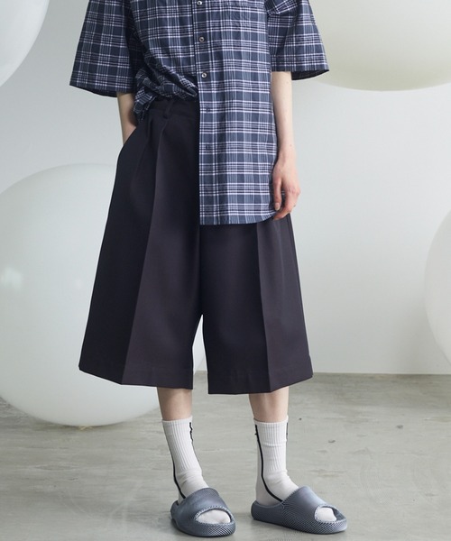 メゾンスペシャル　ウールスラックス　ハーフパンツ　SIZE1 MAISON SPECIAL（メゾンスペシャル） スラックス パンツ Studs Worsted