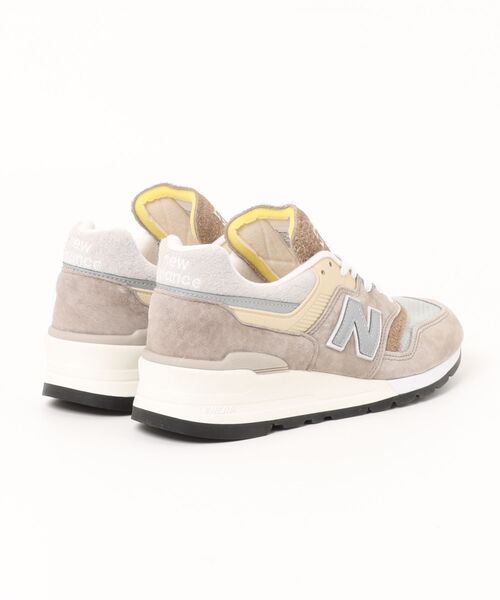 スニーカー U997 メンズの画像