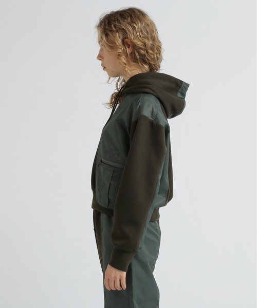 AVIREX（アヴィレックス） パーカー NYLON PATCH COMBI PARKA/ナイロン