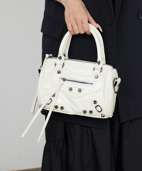 スタッズ付き 2WAY ショルダーバッグ オフホワイト Chick ショルダーバッグ バッグ Studded 2-Way Shoulder Bag