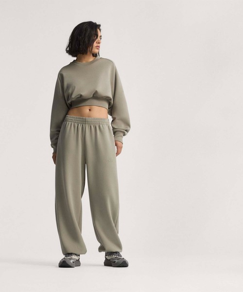アディダス　レディース　ジャージ　スウェット adidas アディダス ジャージ レディース 上下 セットアップ