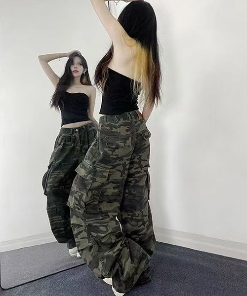 VIBGYOR カーゴパンツ 「WARAIJOGO」迷彩ルーズカーゴパンツ