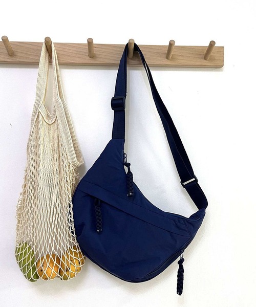 NuNuNa ショルダーバッグ バッグ 「NuNuNa」ナイロンタッチラウンド