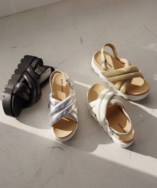 「Minnetonka」 フラットサンダル 7 シルバー レディース_画像2
