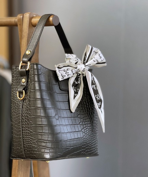 スカーフ バンダナ Nolita ノリータ バッグにも巻ける 大人可愛い リボン スカーフ ツィリー Zozotown Yahoo 店 通販 Yahoo ショッピング