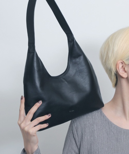 YArKA ハンドバッグ 「YArKA/ヤーカ」real leather round design