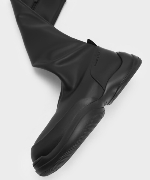 CHARLES ＆ KEITH（チャールズ&キース） ブーツ Casey ケーシー サイド