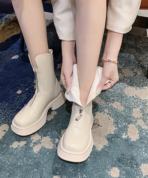 限定品✨完売✨新品！未使用！❤️PLST♥️レザーフロントジップ