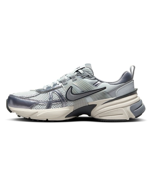 Nike スニーカー  V2K run レディース NIKE スニーカー NIKE V2Kラン レディース : ZOZOTOWN Yahoo!店