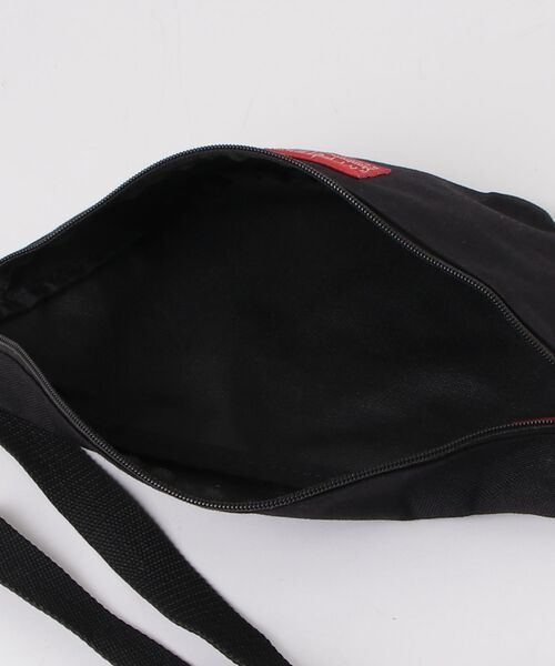 BEAMS（ビームス） ワンポイントショルダーバッグ「manhattan portage
