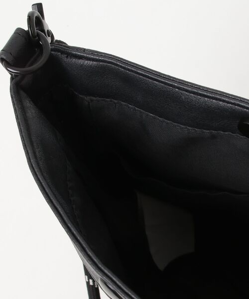 「UNIVERSAL OVERALL」 ワンポイントショルダーバッグ - ブラック レディース_画像4