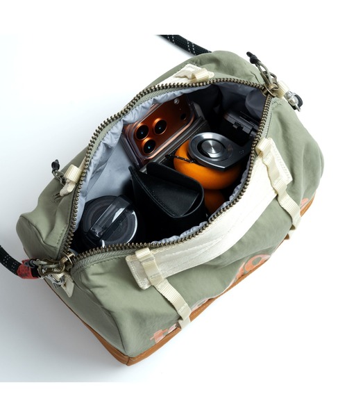 Topologie トポロジー ボストンバッグ 大容量トートバッグ グリーン Topologie（トポロジー） ボストンバッグ Boston Bag Medium（ボストン