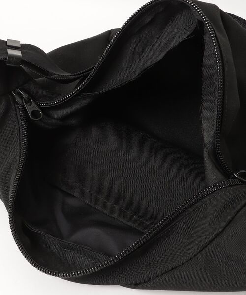 「FREDRIK PACKERS」 メッセンジャーバッグ ONE SIZE ブラック メンズ_画像4
