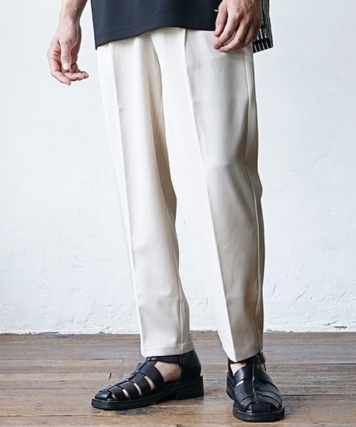 新品未使用 eleventy 32 スラックス SAND チノパン　麻 MinoriTY チノパン 「MinoriTY」さらさら素材きれいめチノパンツ