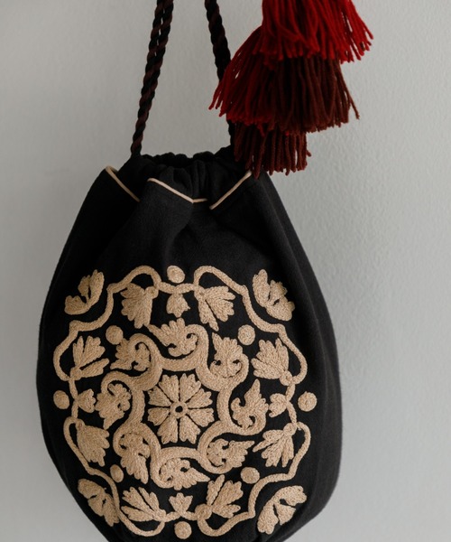 AMERICAN RAG CIE ショルダーバッグ バッグ LEIN 刺繍バッグ