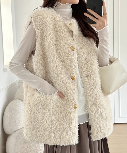 その他ブランド / ...& DEAR/ベスト/38/アクリル/GRY/無地/R-1384/ボア/ジレ/タグ付 COCOMOMO ベスト ジレ 金ボタン クルーネック ボアベスト ポケット付き