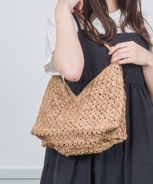 MADE IN MADA☆ティーブラウン バケツ型かごバッグ・新品に近い MADE IN MADA☆ティーブラウン バケツ型かごバッグ・新品に近い
