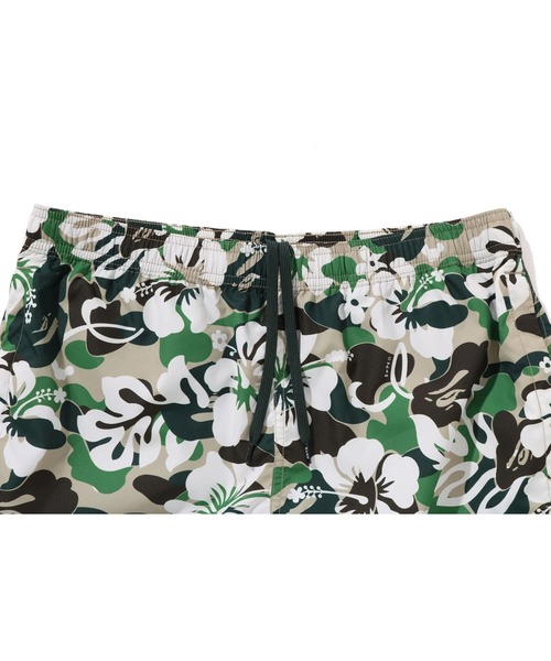 A BATHING APE パンツ ABC RESORT CAMO BEACH SHORTS メンズ